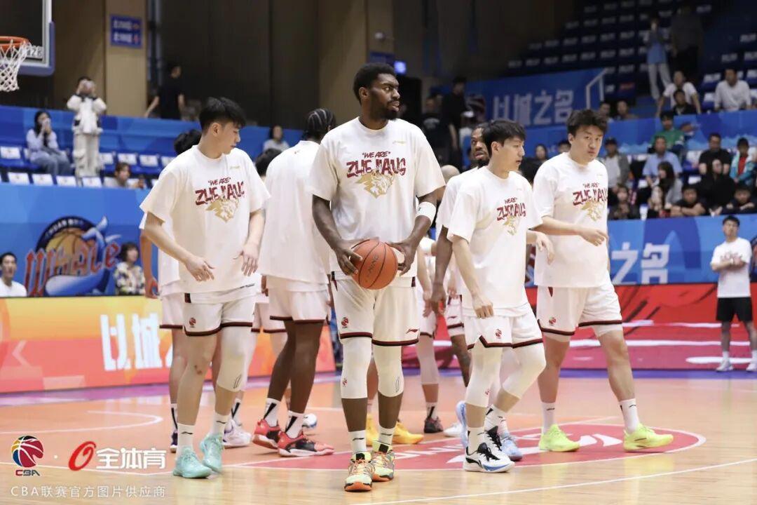 半岛体育登录入口-【CBA联赛】第四十二轮｜常规赛收官！浙江稠州金租104-81胜四川丰谷酒业！